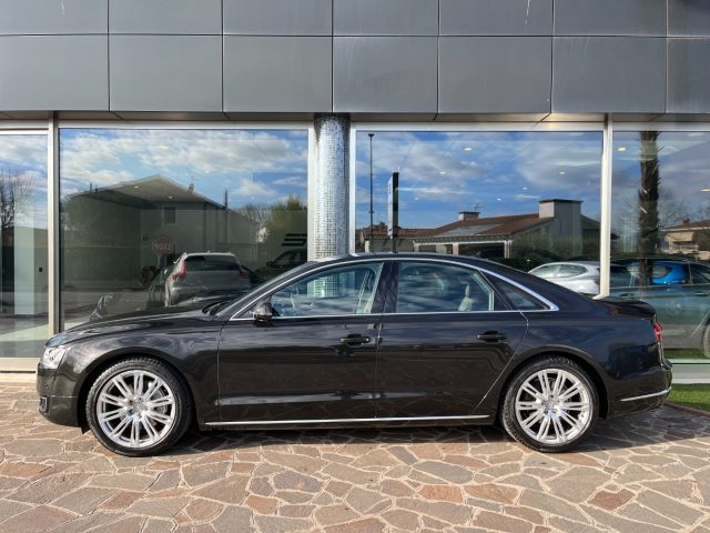 AUDI A8 usata, con Alzacristalli elettrici