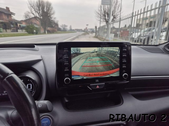TOYOTA Yaris usata, con Interni in pelle
