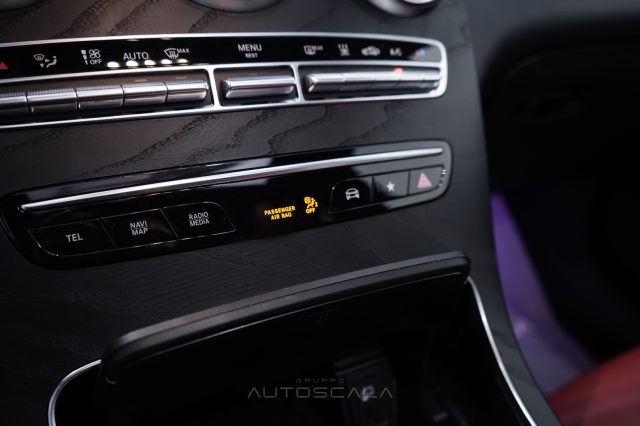 MERCEDES-BENZ GLC 300 usata, con Autoradio digitale