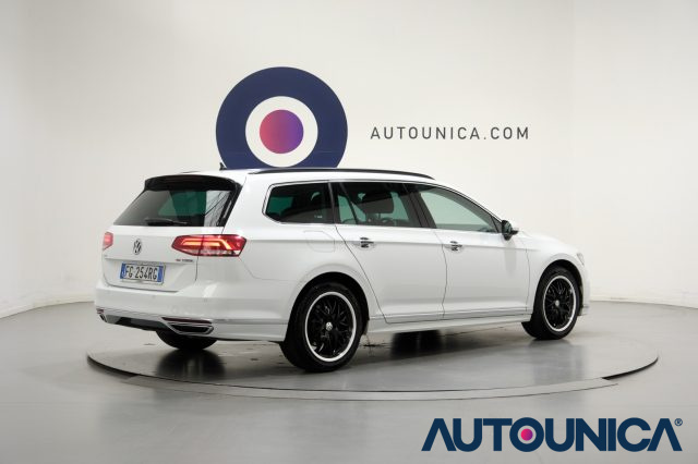 VOLKSWAGEN Passat Variant usata, con Fendinebbia