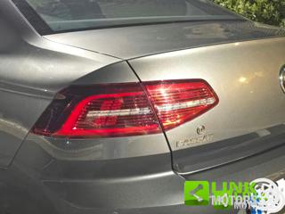 VOLKSWAGEN Passat usata, con Climatizzatore automatico, 4 zone