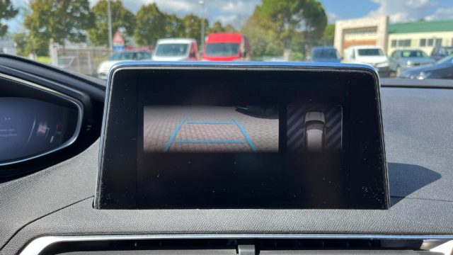 PEUGEOT 3008 usata, con Bluetooth