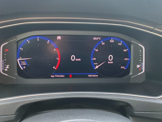 VOLKSWAGEN T-Roc usata, con ESP