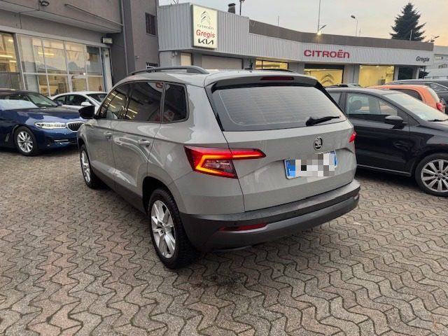 SKODA Karoq usata, con Autoradio