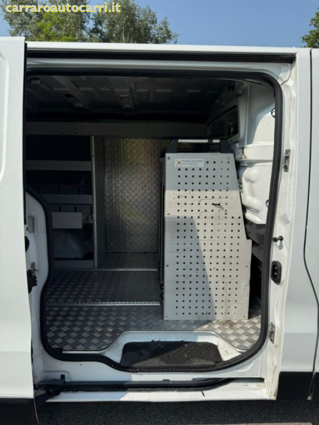 OPEL Vivaro usata 38