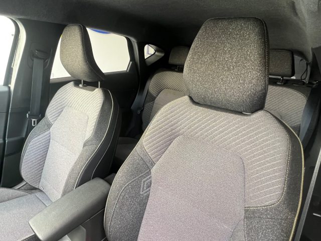 RENAULT Captur usata, con Sensore di pioggia