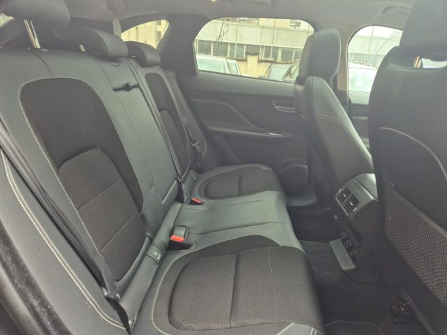 JAGUAR F-Pace usata, con Controllo trazione
