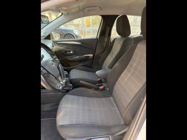 OPEL Corsa usata, con ESP