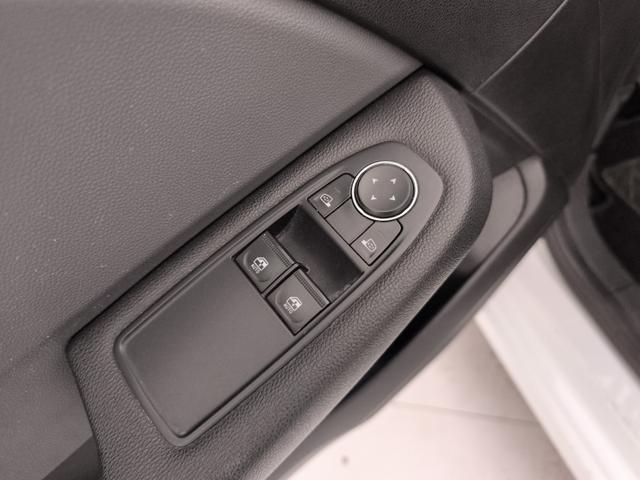 RENAULT Clio usata, con Sedile posteriore sdoppiato