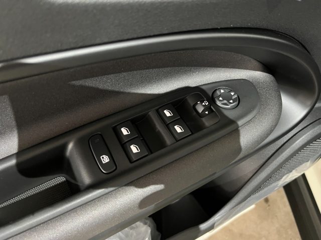 ALFA ROMEO Junior usata, con Touch screen