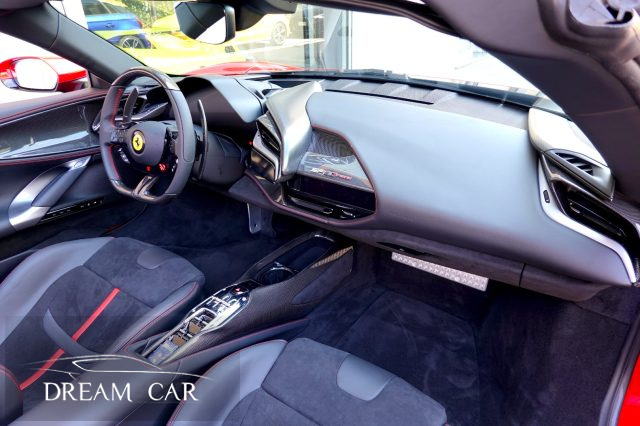 FERRARI SF90 usata, con Servosterzo