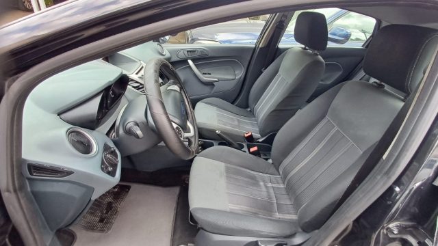 FORD Fiesta usata, con Climatizzatore