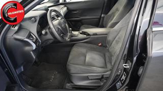 LEXUS UX 250h usata, con Chiusura centralizzata