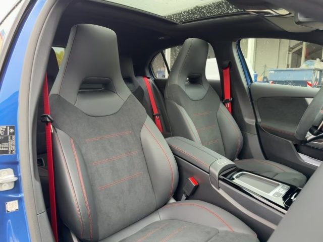 MERCEDES-BENZ A 45 S AMG usata, con ESP