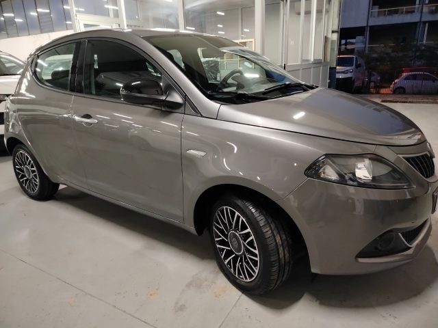 LANCIA Ypsilon usata, con Chiusura centralizzata