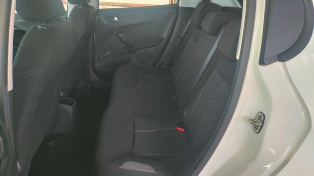 PEUGEOT 208 usata, con Cruise Control