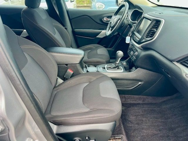 JEEP Cherokee usata, con Climatizzatore