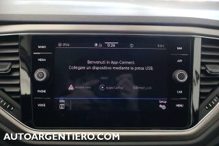 VOLKSWAGEN T-Roc usata, con USB