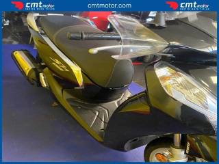 HONDA SH 300 i usata 8