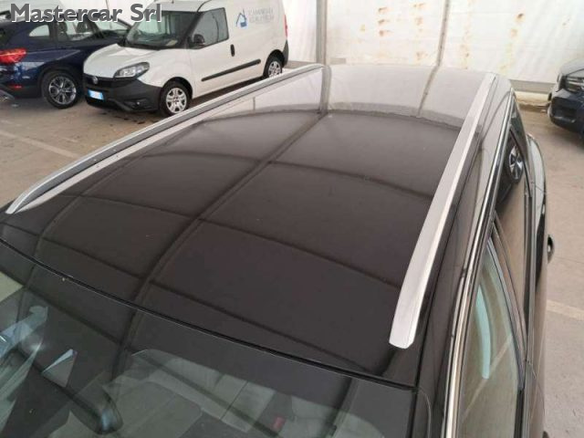 PEUGEOT 5008 usata, con Fendinebbia