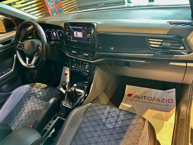 VOLKSWAGEN T-Roc usata, con Interni in pelle
