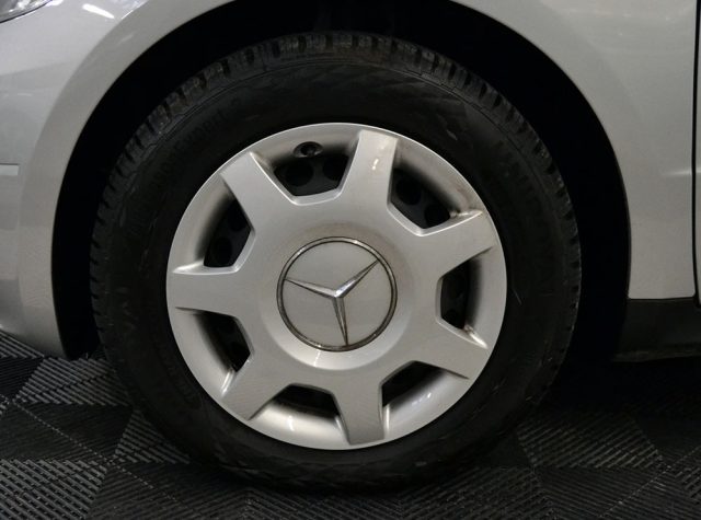 MERCEDES-BENZ A 160 usata, con Chiusura centralizzata telecomandata