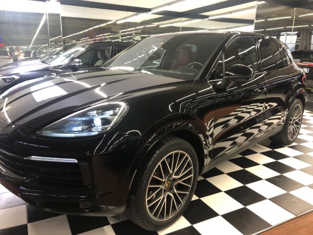 PORSCHE Cayenne usata, con Fendinebbia
