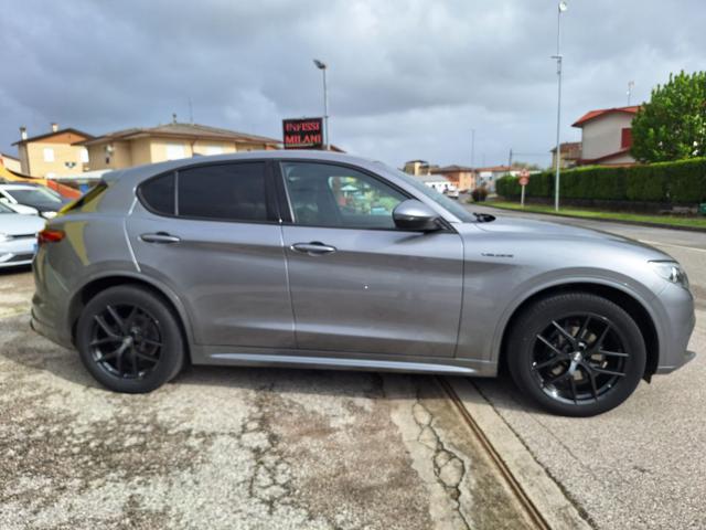 ALFA ROMEO Stelvio usata, con Chiusura centralizzata