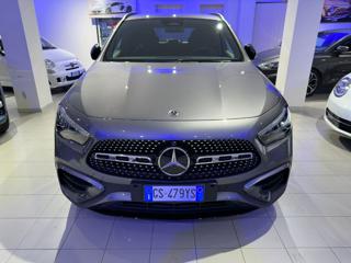 MERCEDES-BENZ GLA 200 usata, con Airbag