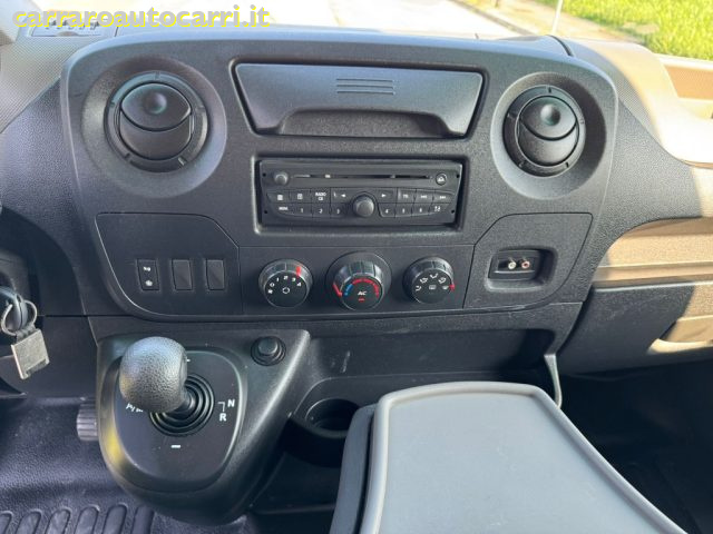RENAULT Master usata, con Sensore di pioggia