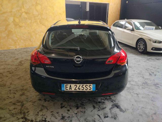 OPEL Astra usata, con Airbag Passeggero