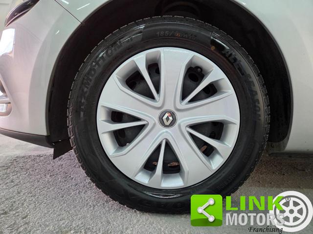 RENAULT Clio usata, con Controllo trazione