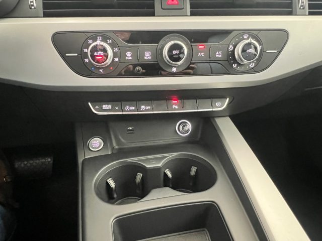 AUDI A4 usata, con Controllo automatico clima