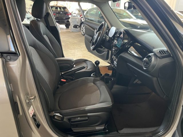 MINI Cooper usata, con Touch screen