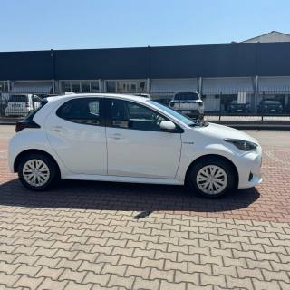 TOYOTA Yaris usata, con Controllo trazione