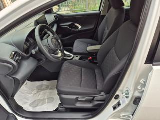 TOYOTA Yaris usata, con Controllo automatico clima
