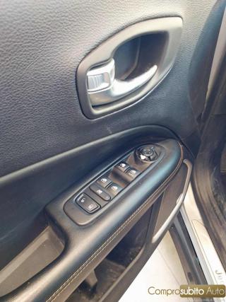 JEEP Compass usata 25