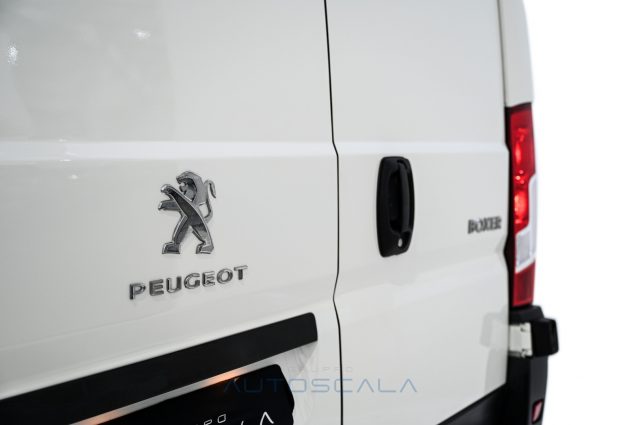 PEUGEOT Boxer usata 21