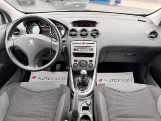 PEUGEOT 308 usata, con Airbag