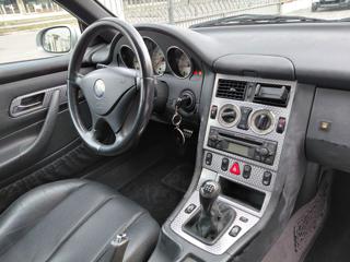 MERCEDES-BENZ SLK 200 usata, con Fendinebbia