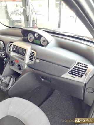 LANCIA Ypsilon usata 8