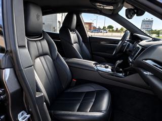 MASERATI Levante usata, con Park Distance Control