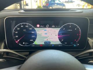 MERCEDES-BENZ GLC 220 usata 26