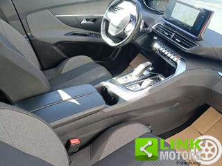 PEUGEOT 3008 usata, con Touch screen