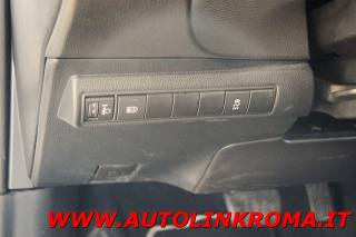 TOYOTA Corolla usata, con Fari LED