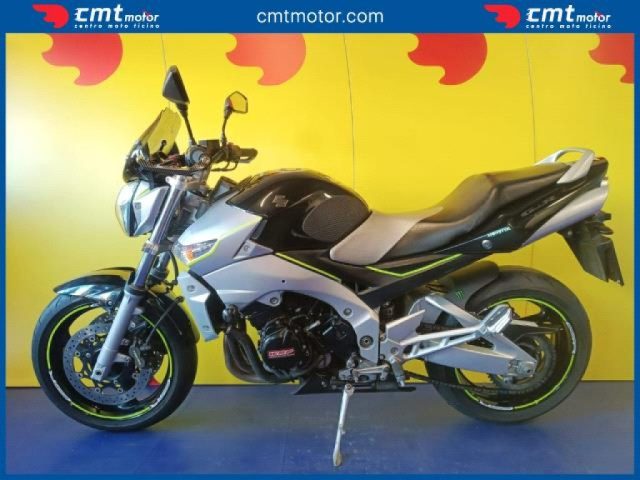 SUZUKI GSR 600 usata 2