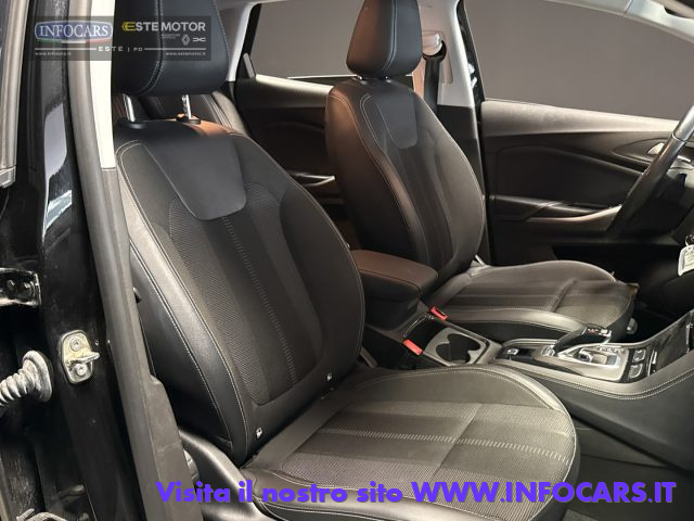 OPEL Grandland usata, con Autoradio