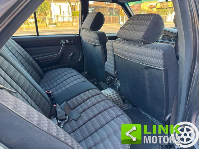 MERCEDES-BENZ 190 usata 12