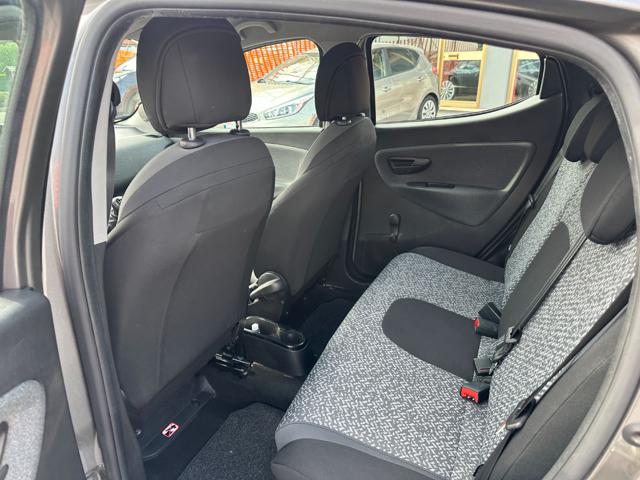 LANCIA Ypsilon usata, con Cronologia tagliandi