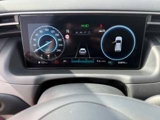 HYUNDAI Tucson usata, con Fari LED